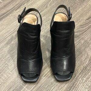 Banana Republic Black Heeled Sling-back Shoes